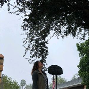 Meet your Posher, Lorena